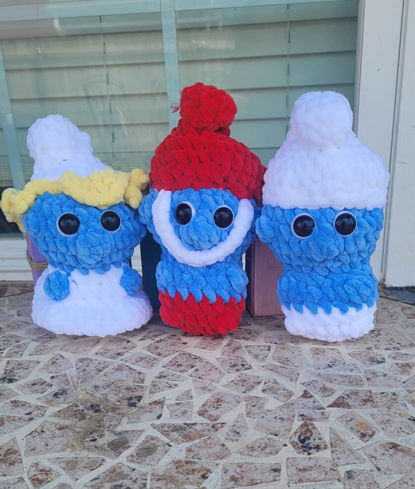 Itty Bitty Blue Guy Pattern