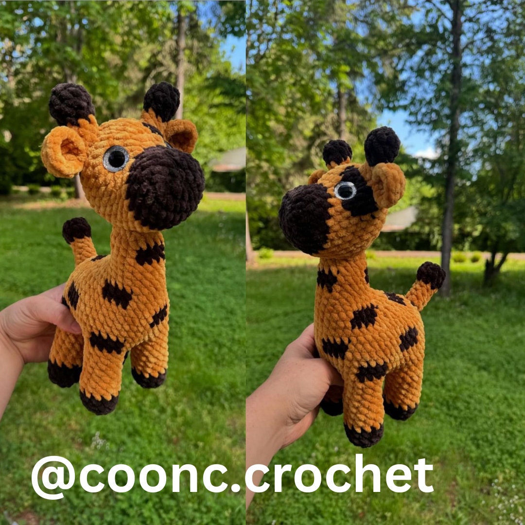 Standing Crochet Giraffe Pattern. crochet. amigurumi plushies giraffe