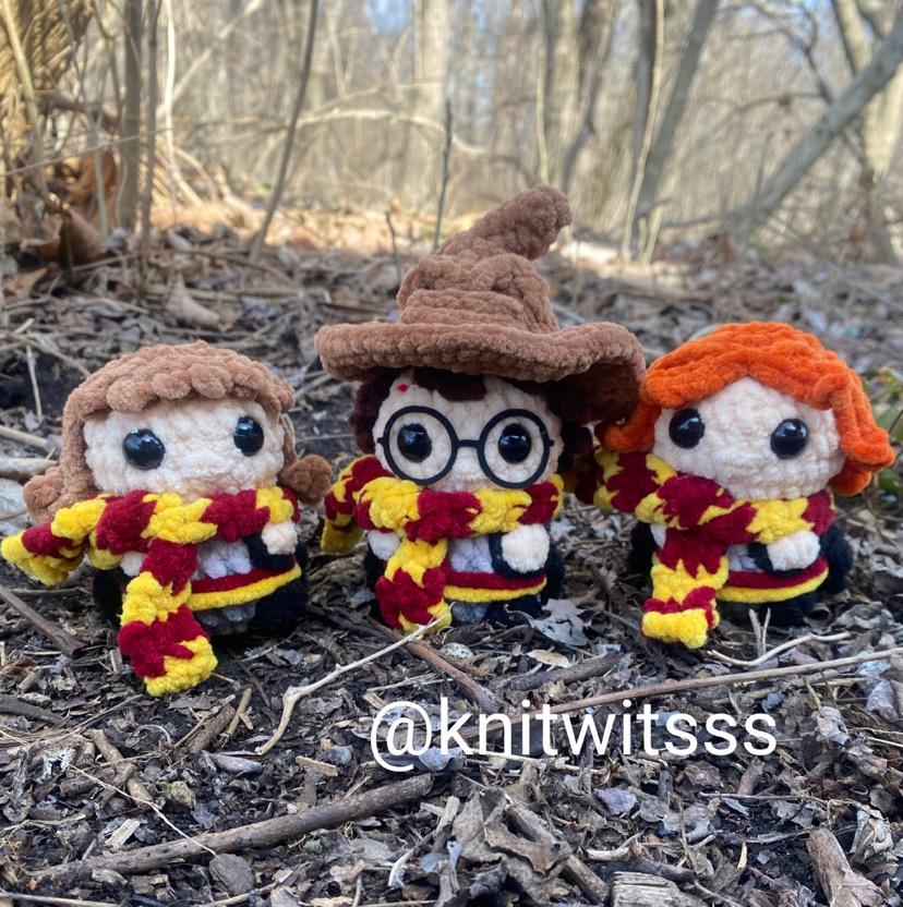 Itty Bitty Wizard and friends crochet pattern. Harry