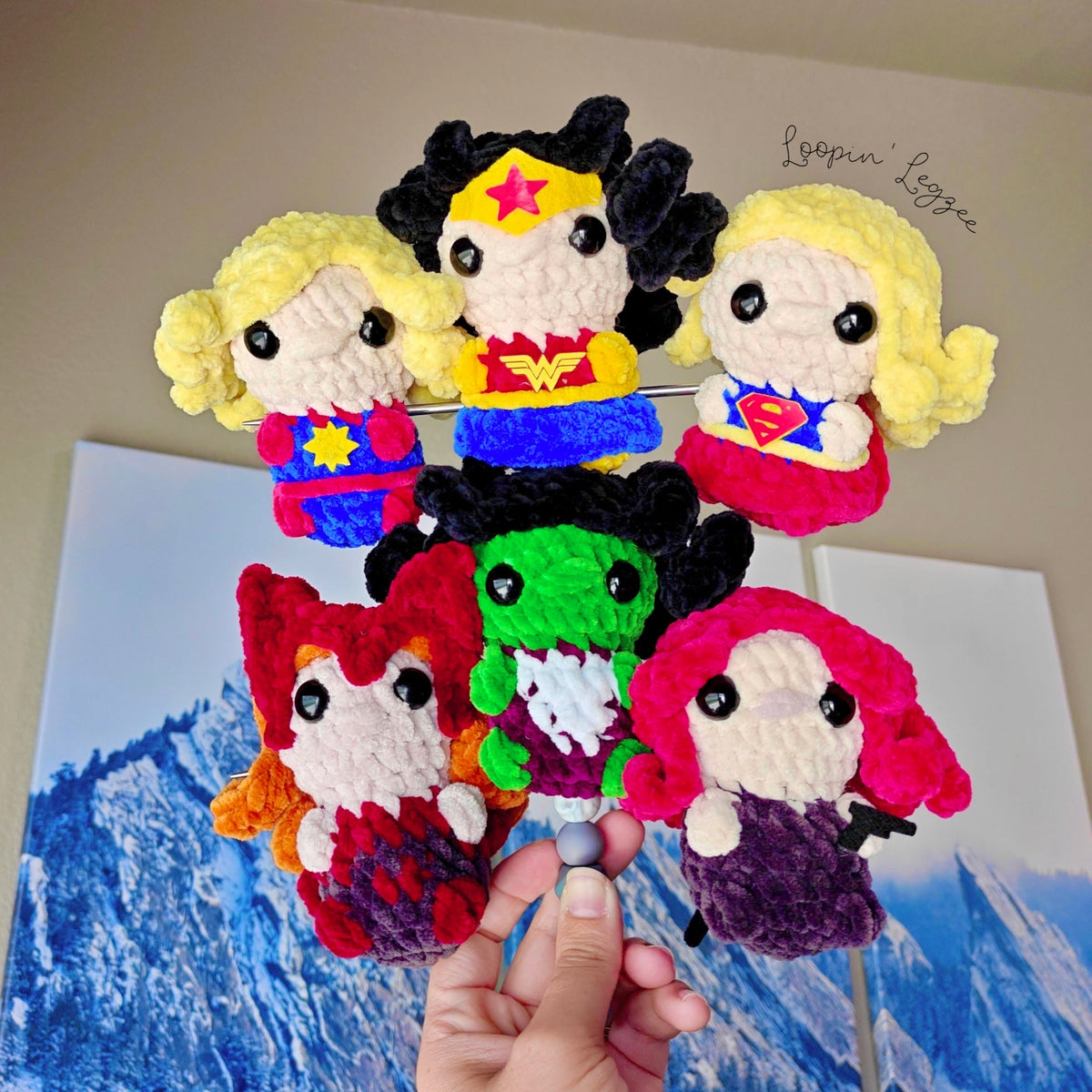 Itty Bitty Super girl Crochet Pattern. amigurumi