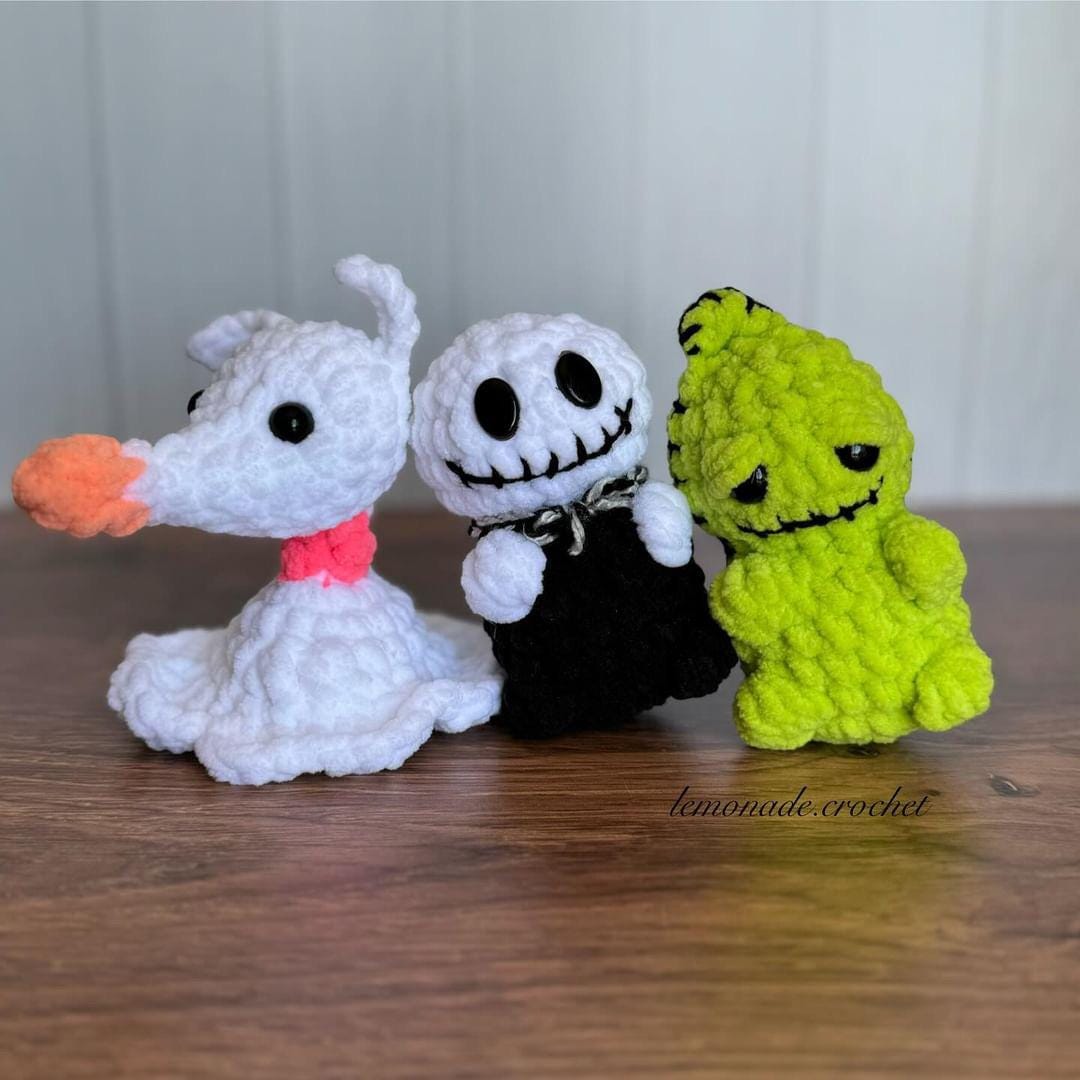 Scare team crochet pattern