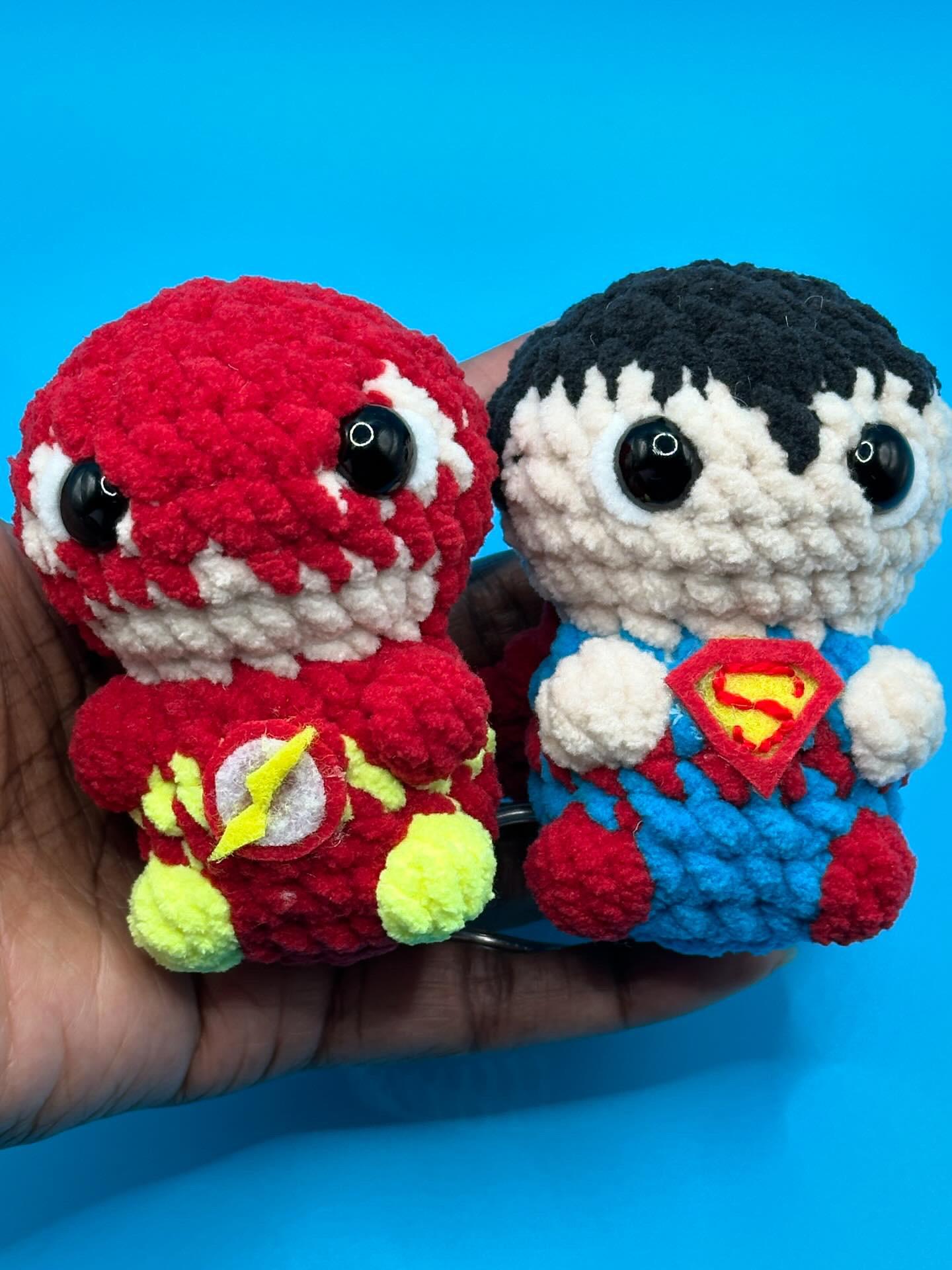 Itty Bitty Super Hero’s Crochet Pattern. amigurumi