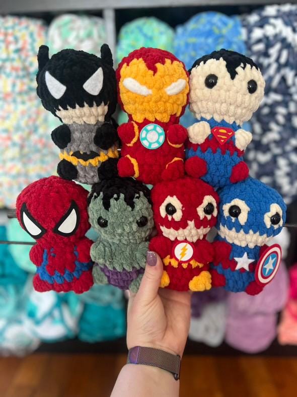 Itty Bitty Super Hero’s Crochet Pattern. amigurumi