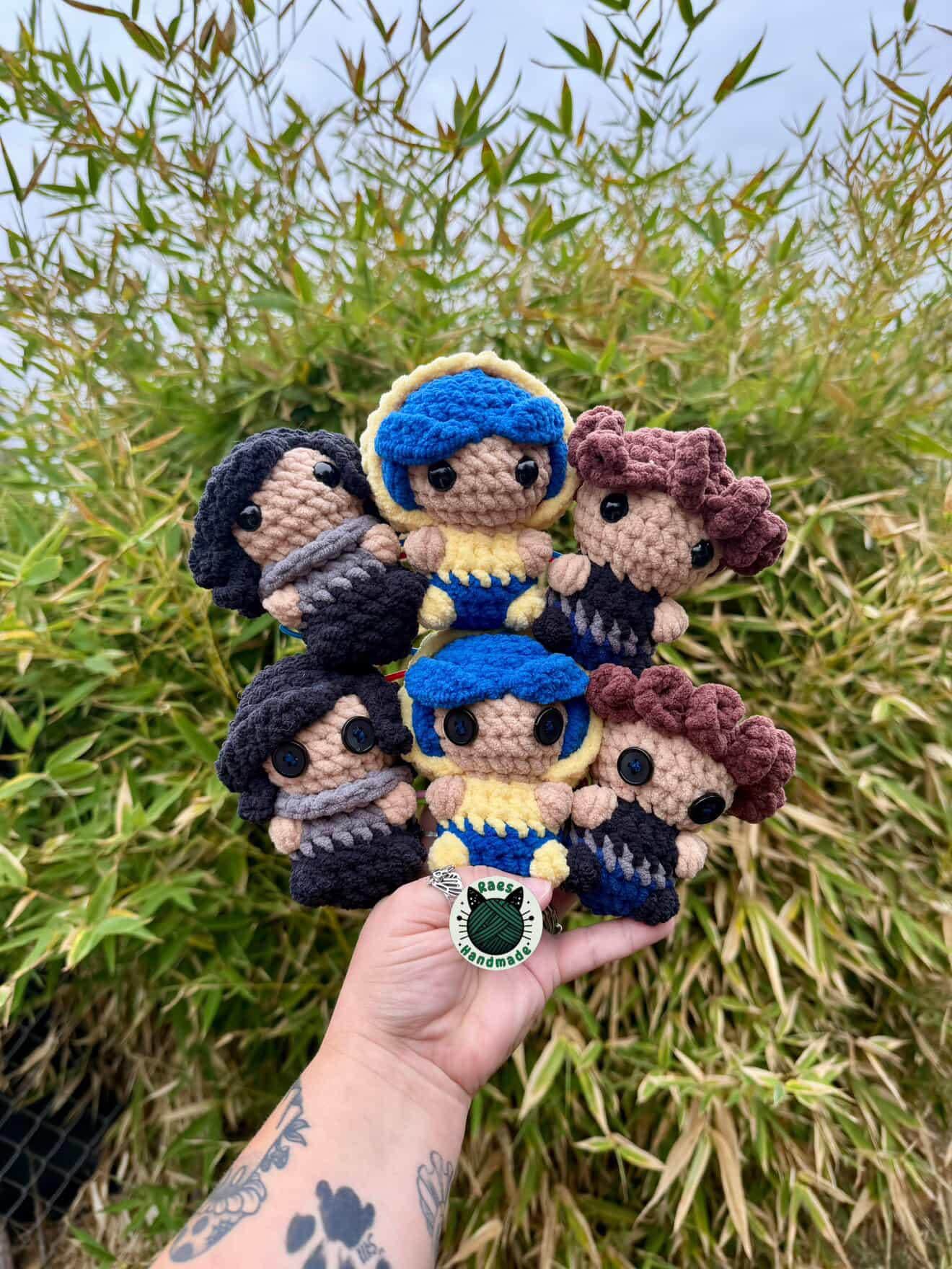 Itty Bitty Button Group
