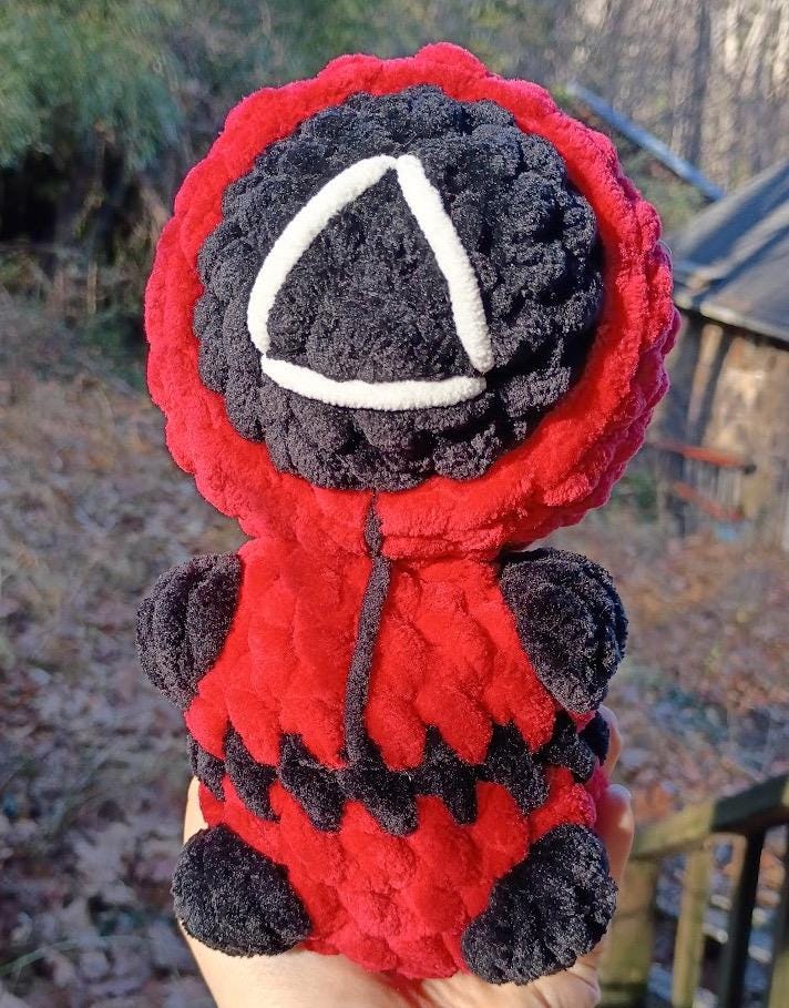 itty bitty squid men crochet pattern